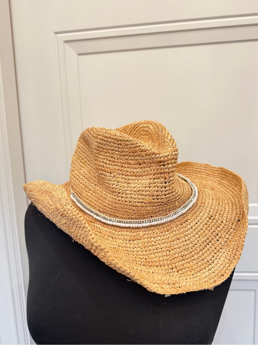 ALE BY ALESSANDRA STRAW BEACH HAT COWBOY BEADED ACCENT